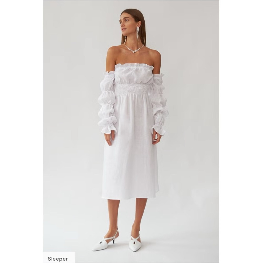 SLEEPER Michelin Linen Off-Shoulder Midi Puff Sleeves in White S $320